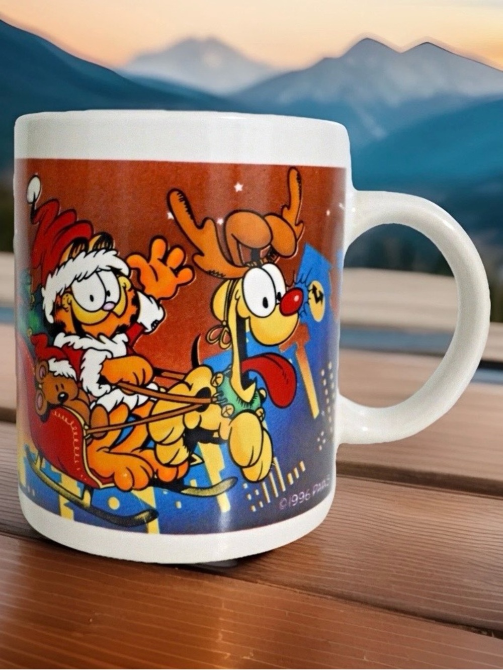 Vintage Garfield Cat Christmas Coffee Mug Festive Cozy Colorful